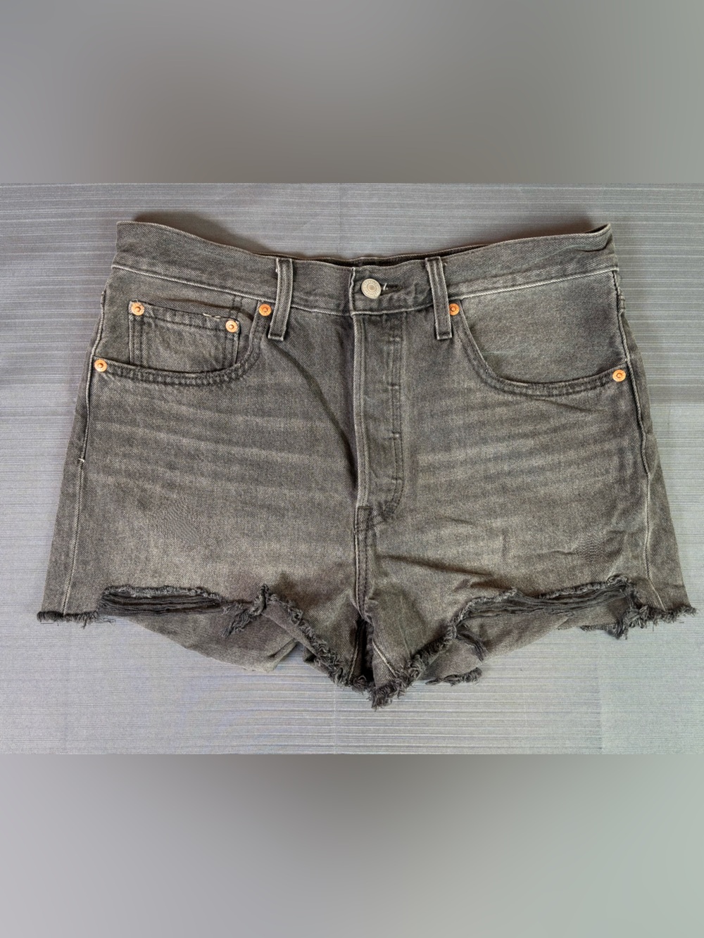 Levi’s Premium 501 Original Fit Cutoff Shorts Women’s W30 Black Button Fly Denim